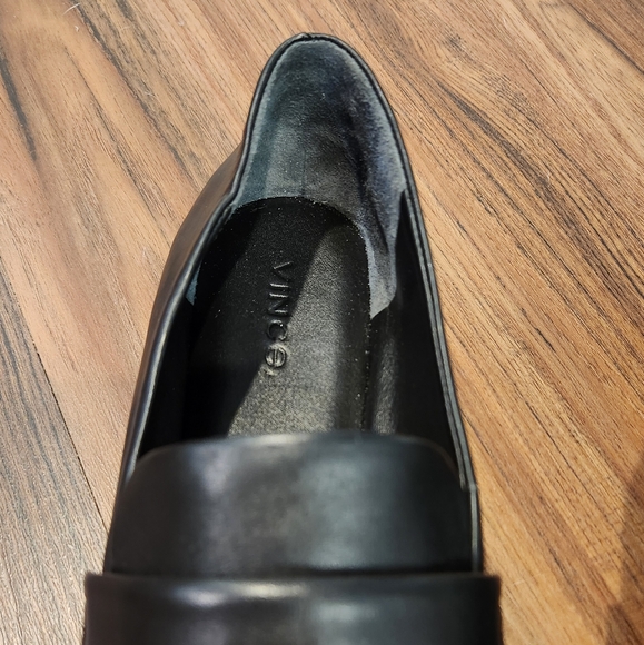 Women's Vince Davis Black Leather Slip-On Loafers size 7.5 - Picture 3 of 11